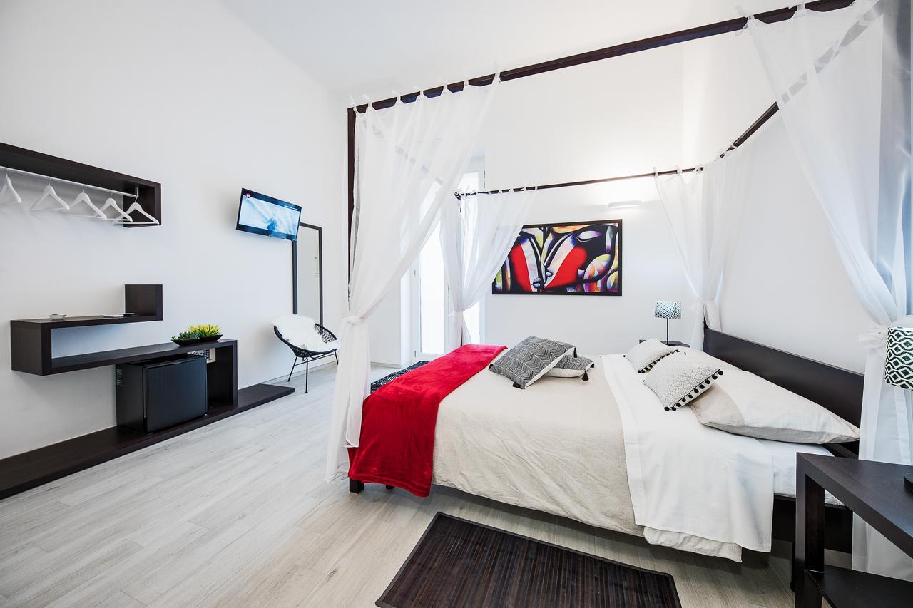 Goodstay La Casa Di Giovanni - Rooms - Lecce Extérieur photo